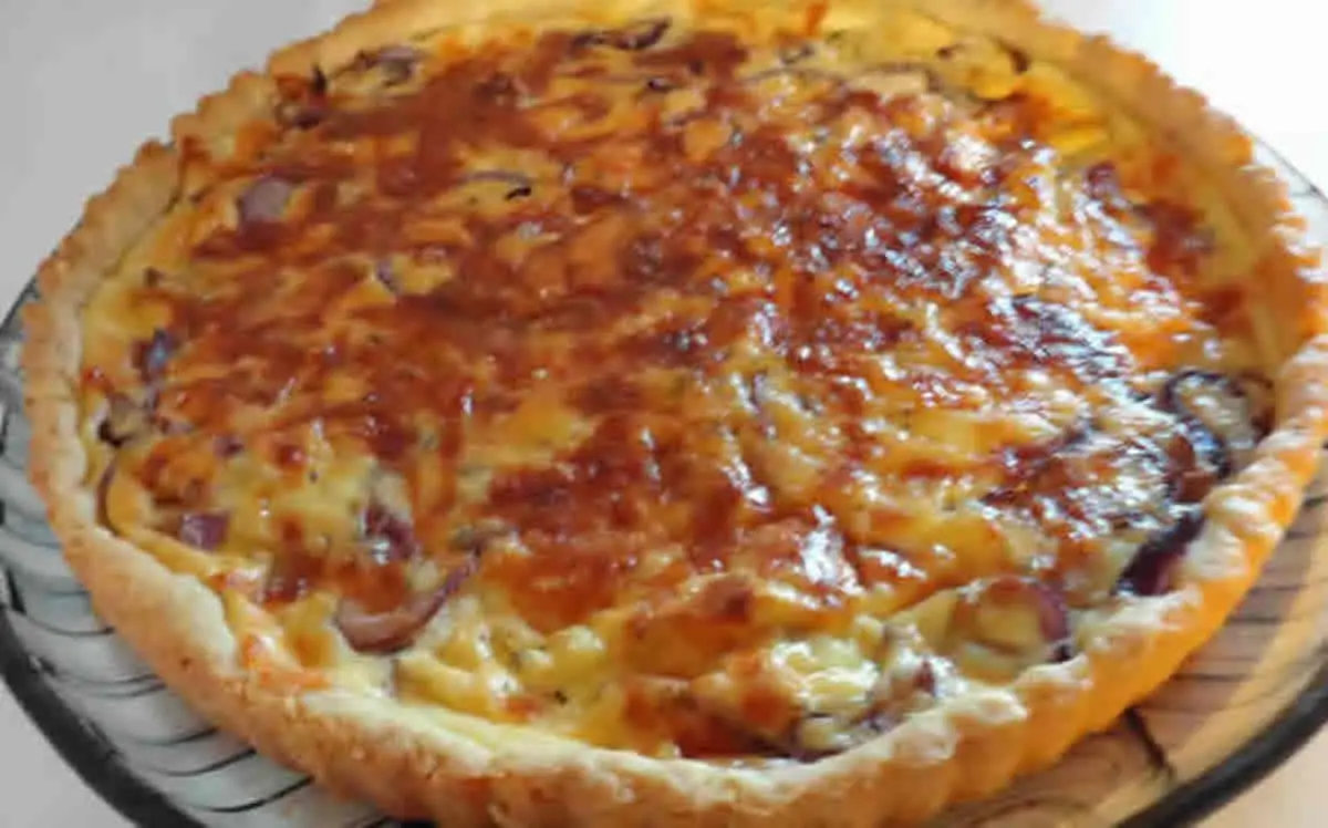 La tarte à l oignon et sauce béchamel au Thermomix Un classique