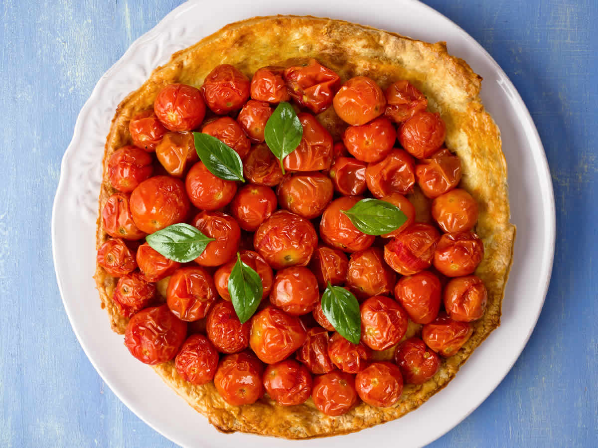 Tarte Tatin Aux Tomates : Un Repas Succulent Et Délicieux