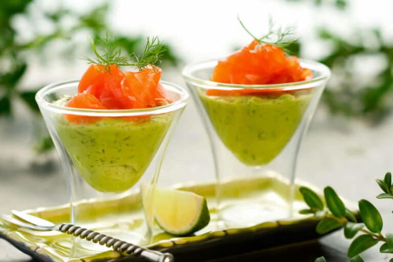 Verrine Fraîcheur Avocat Saumon Fumé Un Apéro Chic Et Savoureux