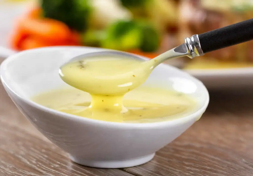 Sauce Béarnaise au Thermomix : Un classique Français simplifié