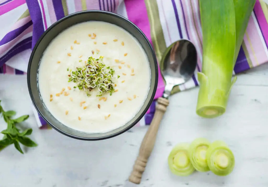 Soupe de Poireaux au Thermomix : Un Velouté Réconfortant en Un Tour de Main