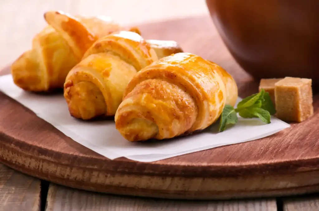 Minis Croissants Apéro au Saumon Fumé