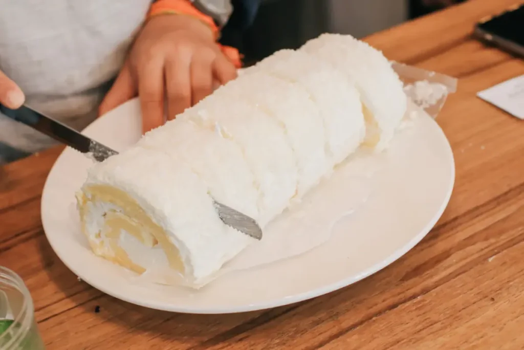 Biscuit Génoise pour Bûche de Noël : La Recette Inratable