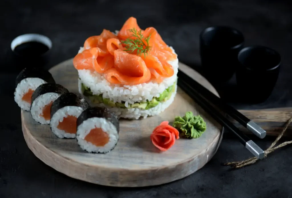 Sushi Cake : Une Création Artistique Japonaise Revisitée